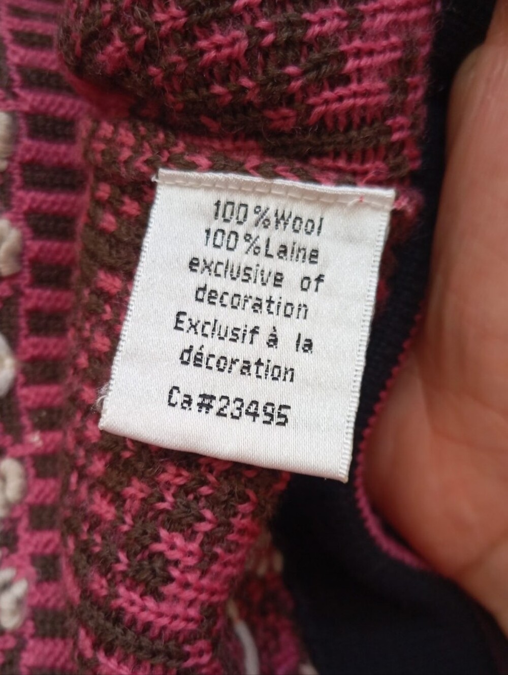 Icelandic Design pink wool floral embroidered hooded quarter zip sweater - Picture 8 of 8